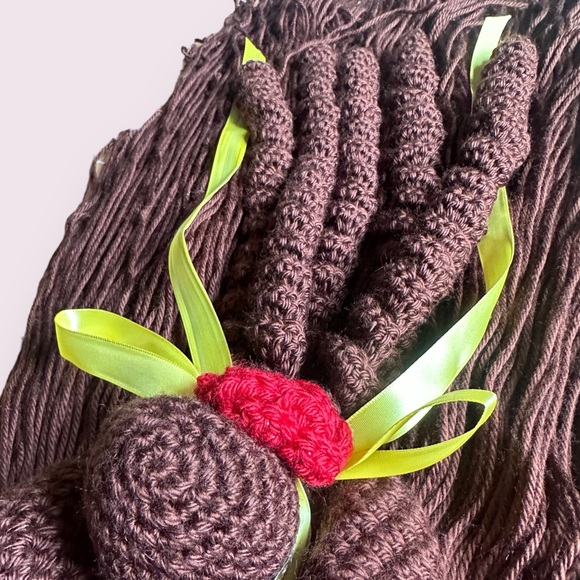 Kids Handmade Beauty And The Beast Belle Crocheted Yarn Wig Dress Up Costume - Picture 5 of 12